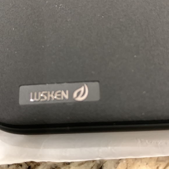 Phone case - Picture 4 of 6